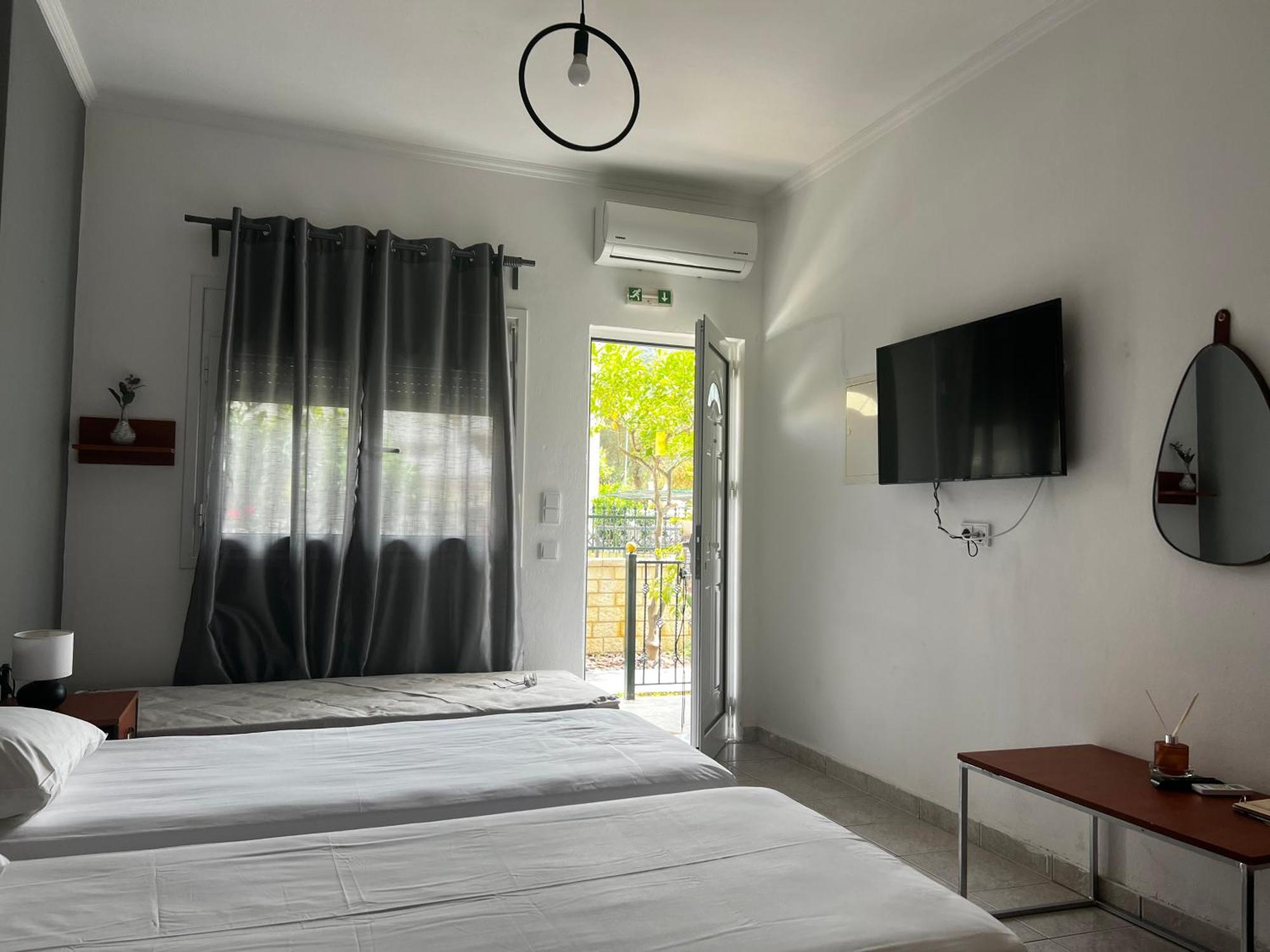 Dionysus Apartments & Studios Sívota المظهر الخارجي الصورة
